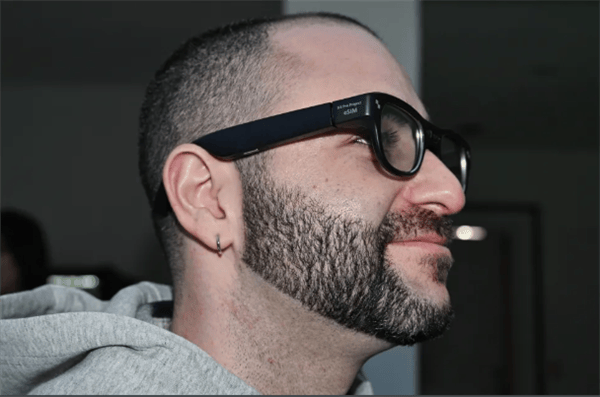 雷鳥首款eSIM智慧眼鏡釋出：徹底告別手機依賴
