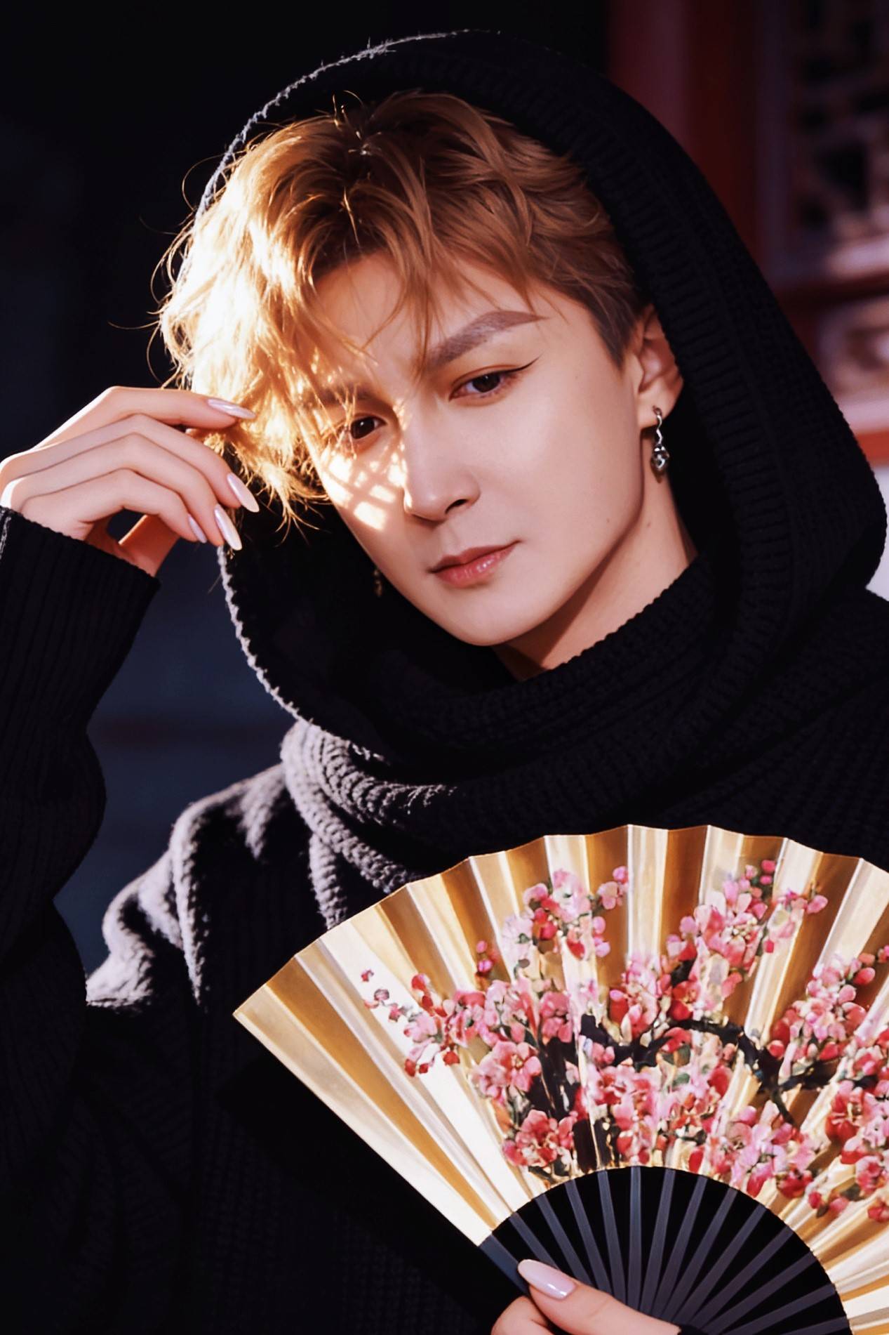 國風次元兩相宜 章磊全新動漫寫真詮釋跨界美學