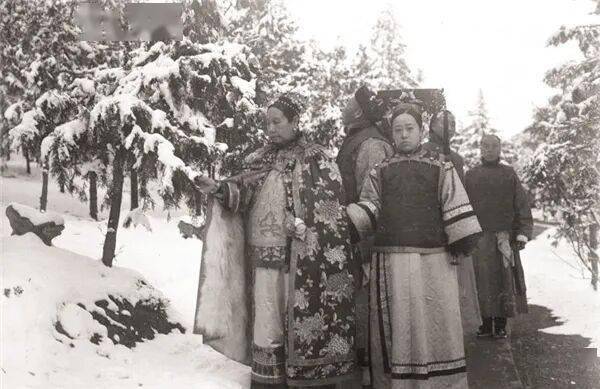 慈禧太后“真實照片”被美國博物館收藏至今，這才是她真正的樣子