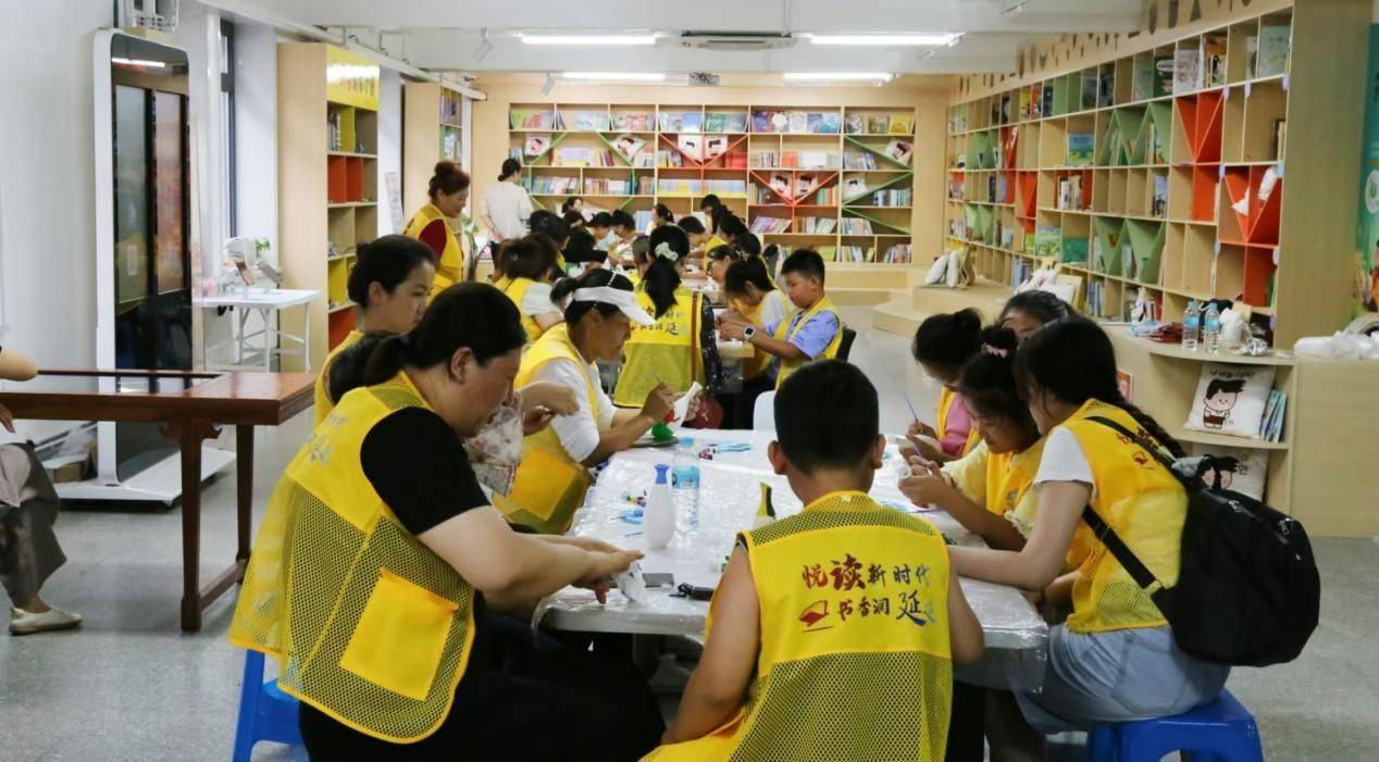 延邊圖書館“真人圖書館”傳統閱讀邊界