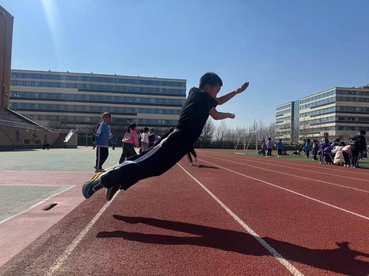 活力滿校園 運動伴成長——東營市英才小學以體育鍛煉解鎖少年新姿態