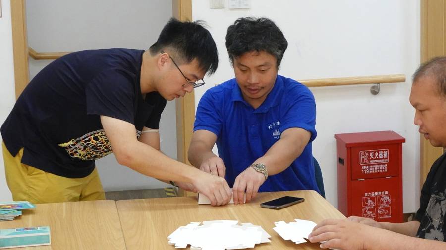 從看不見的“看臺”到被看見的尊嚴，陽光之家學員用手工皂“雕刻”城市地標