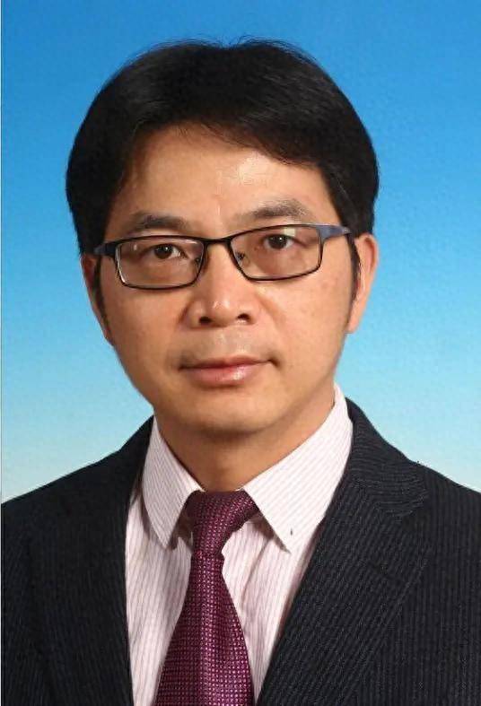 211大學，校長已卸任
