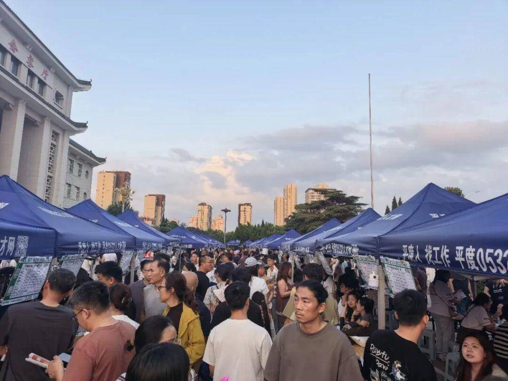平度市舉辦2026年“榮軍崗”退役軍人及軍屬專場招聘會